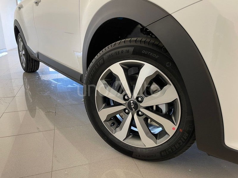 1.0 T-GDi 74kW (100CV) MHEV Drive DCT