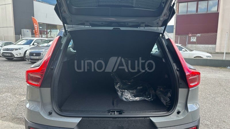 XC40 2.0 B3 MHEV ESSENTIAL DCT 163 5P