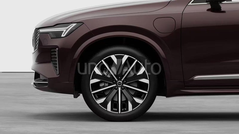 2.0 T8 AWD Plus Bright Recharge Auto