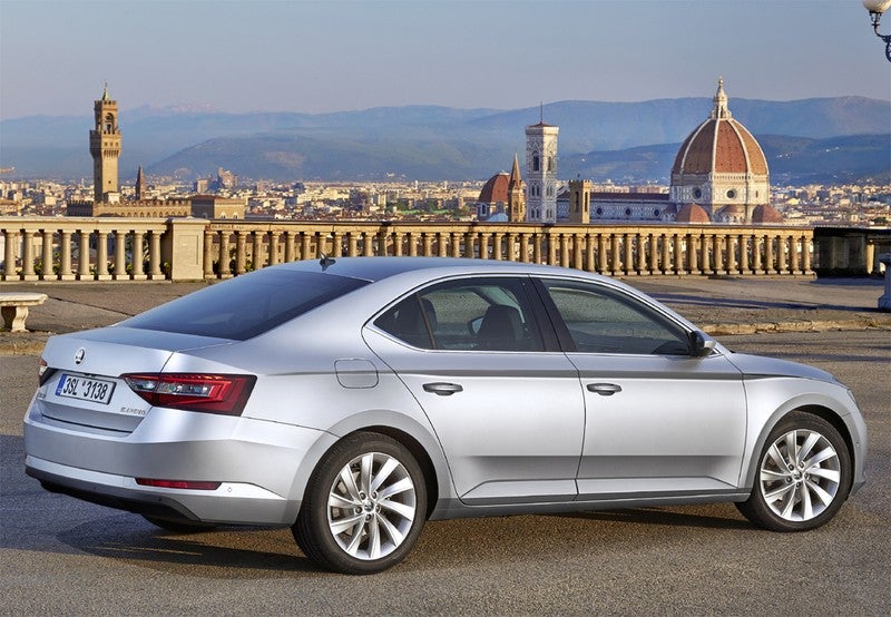 Superb 2.0TDI L&K 110kW