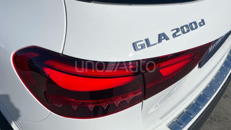 GLA GLA 250 e con tecnología híbrida EQ