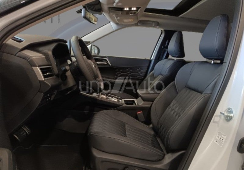 Outlander PHEV Motion 4WD
