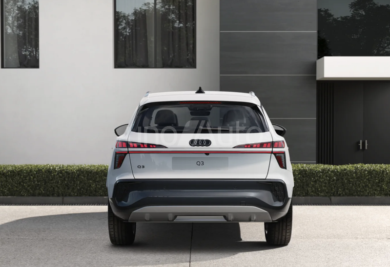 Q3 e-hybrid Advanced S tronic 200kW