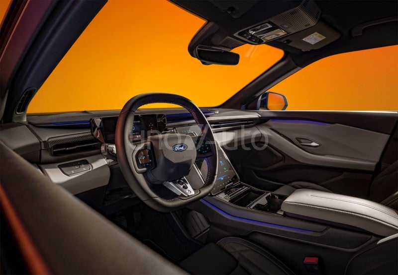 Capri RWD Rango Standard Premium 52kWh
