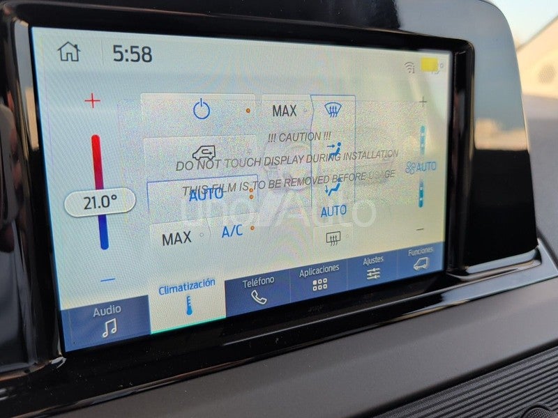 Tourneo Courier 1.0 Ecoboost Titanium Aut.