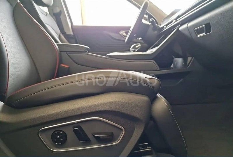 X75 1.5TGDI DCT 7 Aut.
