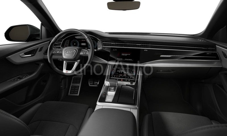 Q8 55 TFSIe Black line quattro tiptronic