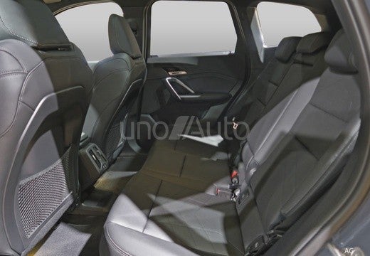 iX1 xDrive30A