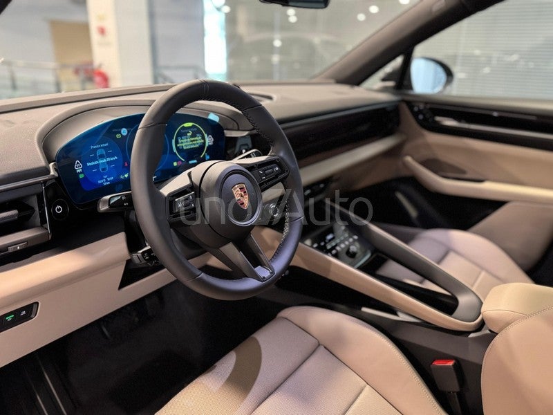 Macan 4