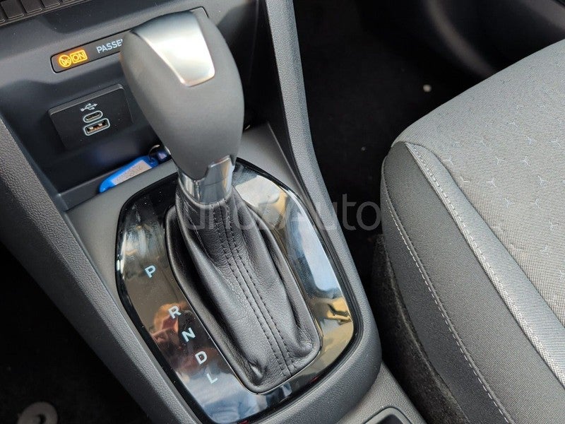 Tourneo Courier 1.0 Ecoboost Titanium Aut.