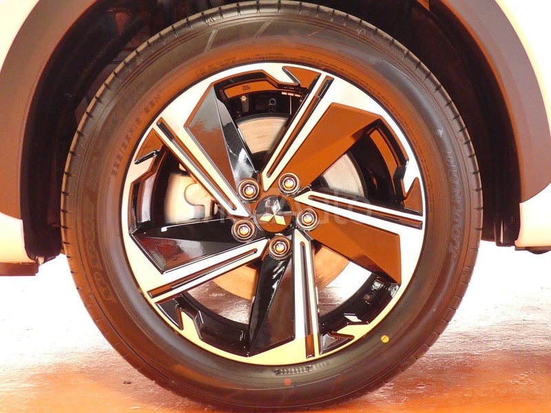 2.4 PHEV Kaiteki+ Auto 4WD