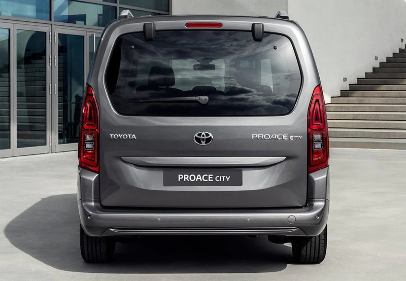 Proace City Family L1 50kWH 5pl. Active 136