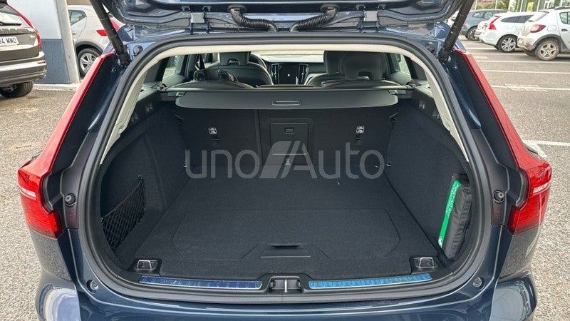 V60 2.0 B4 P MHEV PLUS DARK AUTO 197 5P