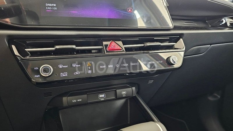 KIA Niro 1.6 GDi HEV 95kW (129CV) Concept
