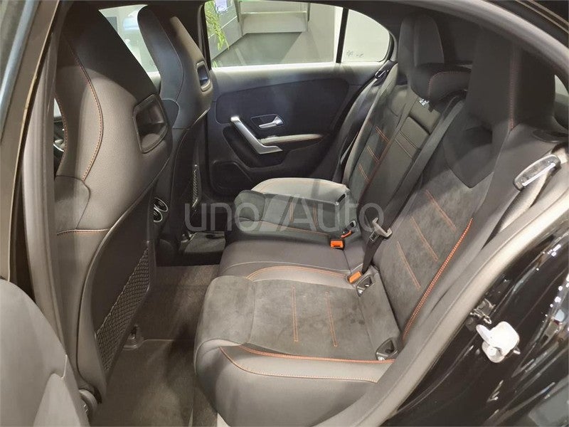 CLASE A 250 e con tecnología híbrida EQ