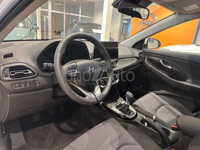 5p TGDI 1.0 100CV 48V KLASS