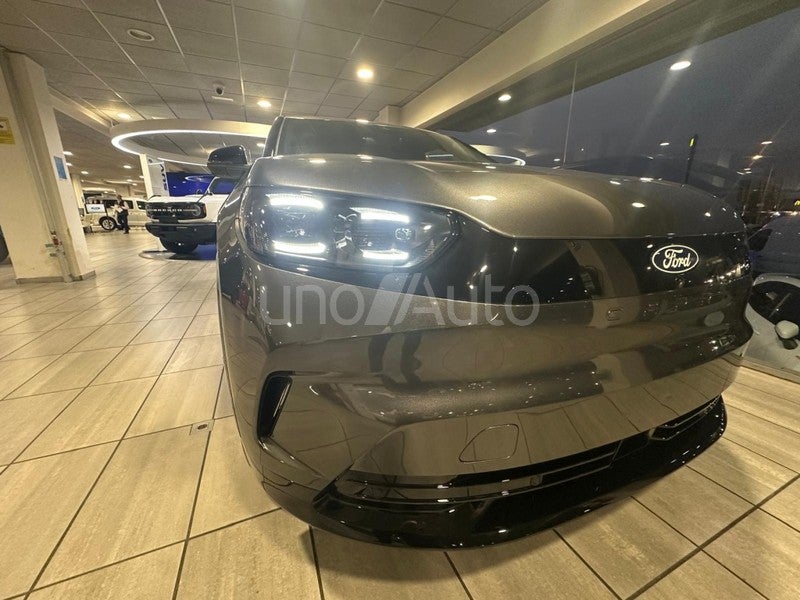 Capri RWD Rango Extendido Select 79kWh