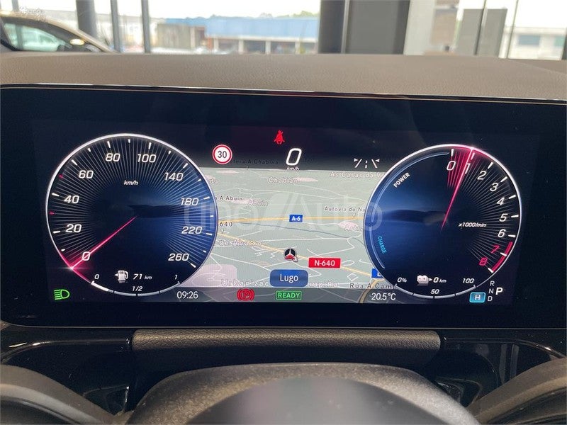 CLASE GLA 250 e con tecnología híbrida EQ
