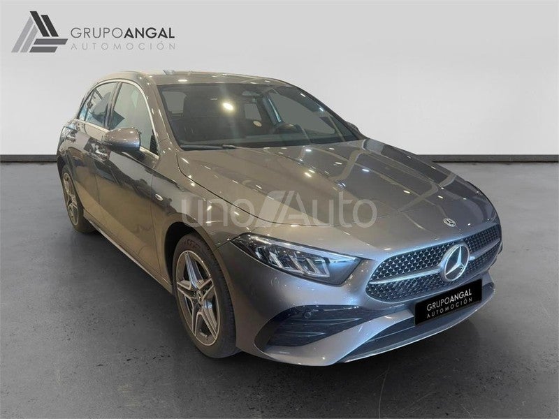CLASE A 250 e con tecnología híbrida EQ