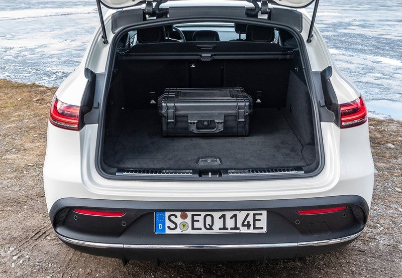 MERCEDES-BENZ EQC