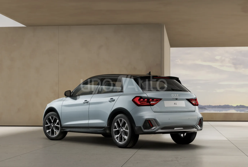 A1 Allstreet 30 TFSI Adrenalin S tronic 85kW