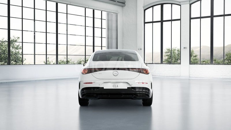 CLA CLA 180 con tecnología híbrida