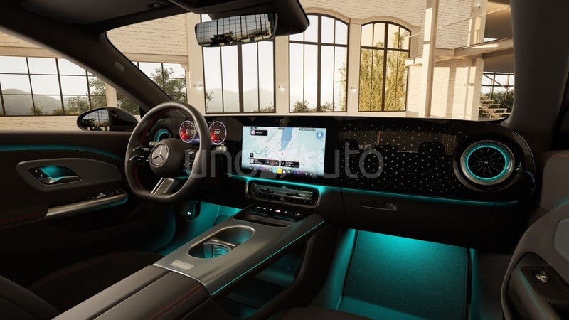 CLA CLA 180 con tecnología híbrida