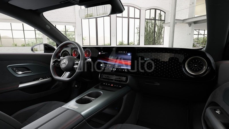 CLA CLA 180 con tecnología híbrida