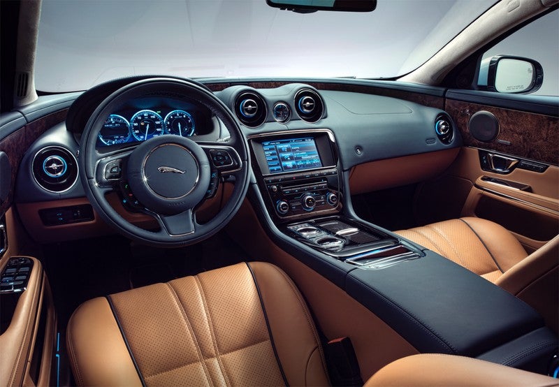 XJ 3.0D SWB Portfolio Aut.