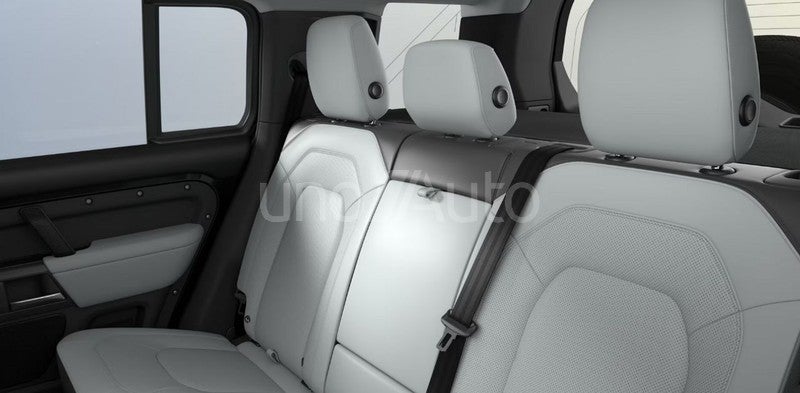 2.0 Si4 300 X-Dynamic SE 110 AT 4WD PHEV