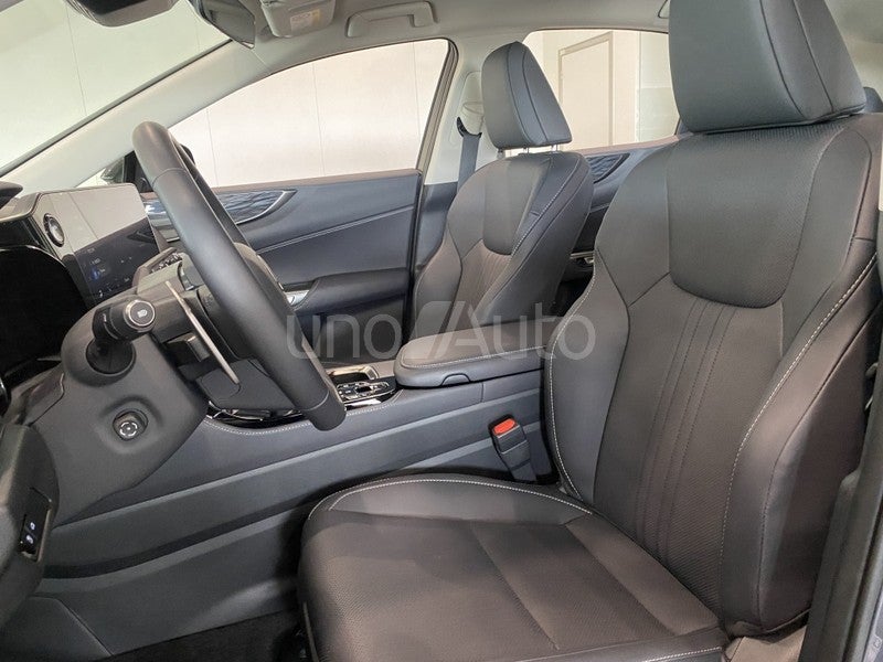 NX 450h+ Premium+ 4WD