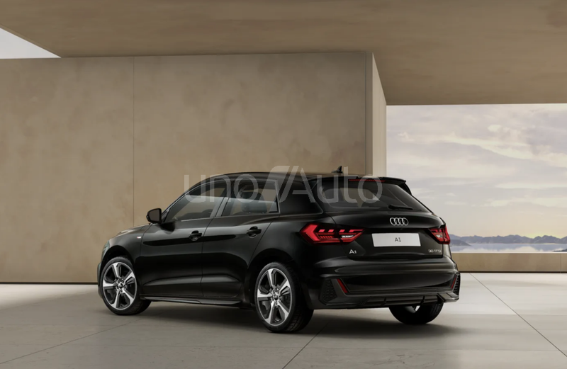 A1 Sportback 30 TFSI Adrenalin 85kW