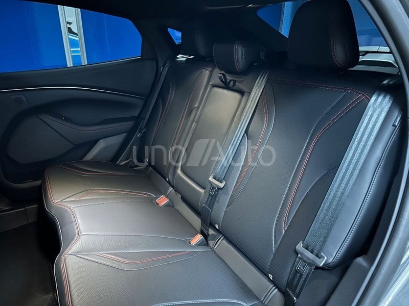 Mustang Mach-E Premium RWD Rango extendido