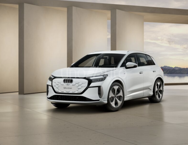 Q4 e-tron performance S line 210kW 82KWh