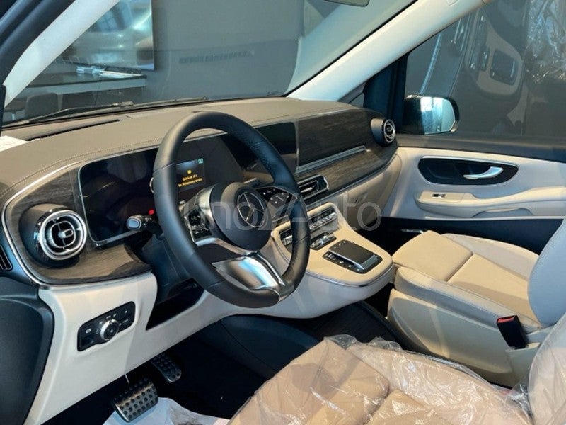 300 d Avantgarde Largo