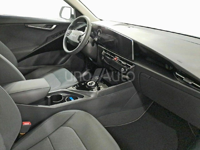 E- e 150kW Concept Long Range