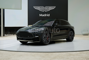 ASTON MARTIN DBX 4.0 V8 S Auto