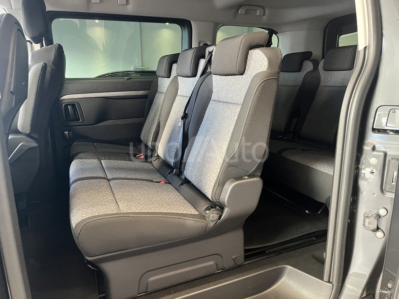 SpaceTourer BlueHDI M Plus EAT8 180