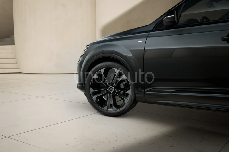 Q7 45 TDI Black line quattro 170kW