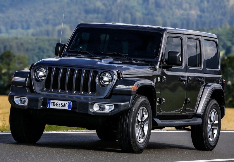 Wrangler Unlimited 2.0T GME Sahara 8ATX