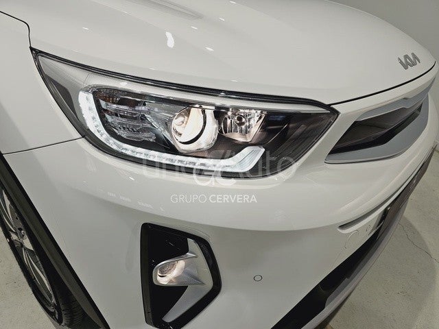 Stonic 1.0 T-GDi MHEV Drive 100 DCT