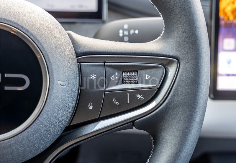 Seal 6 DM-i Touring Comfort Lite 156kW