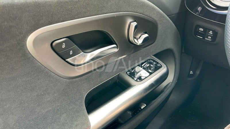 CLA Eléctrico 250+
