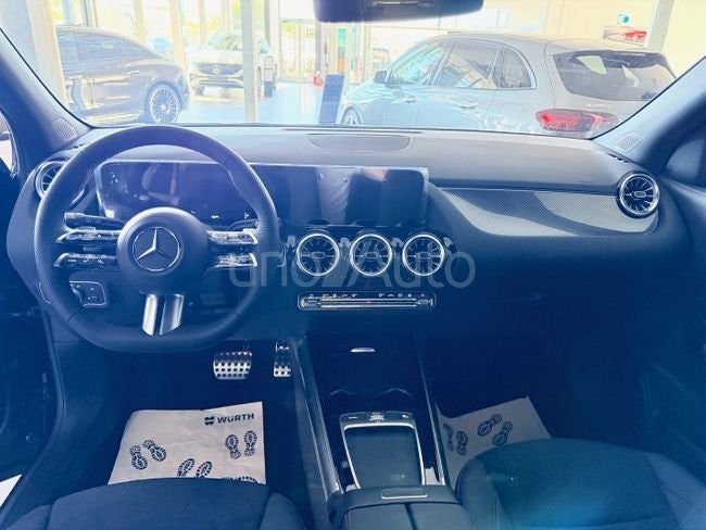 GLA 250 e con tecnología híbrida EQ
