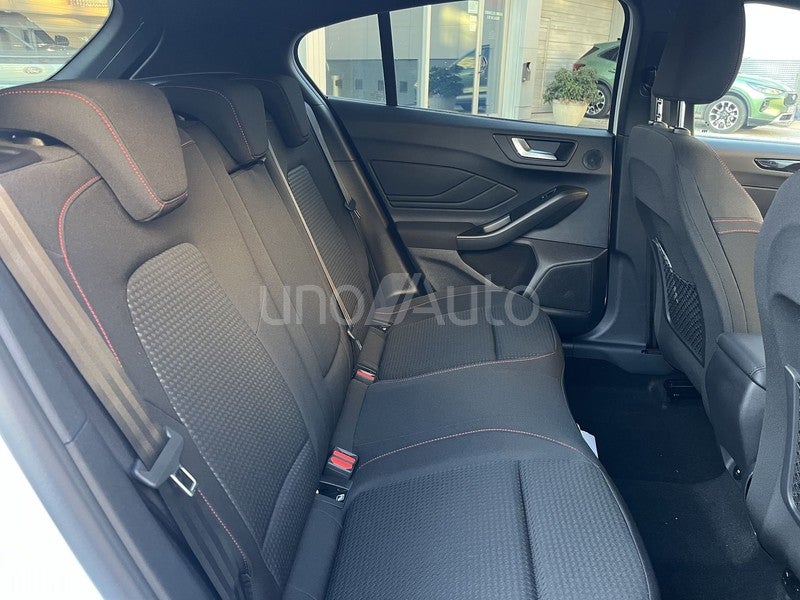 Focus 1.0 Ecoboost MHEV ST-Line X 125