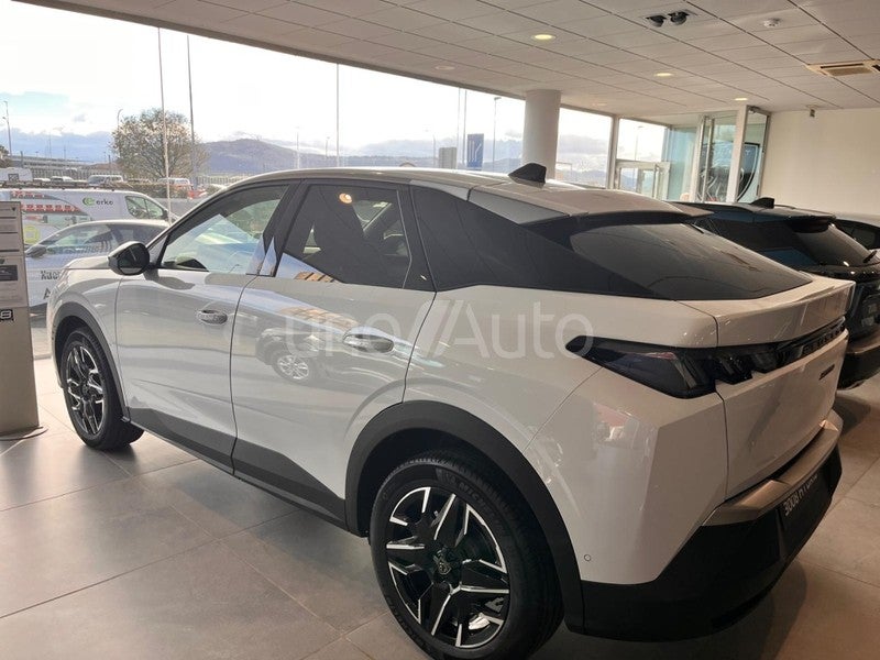 3008 Hybrid Allure eDCS6 145