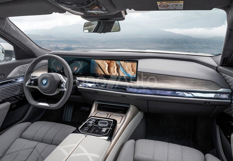 i7 M70 xDrive