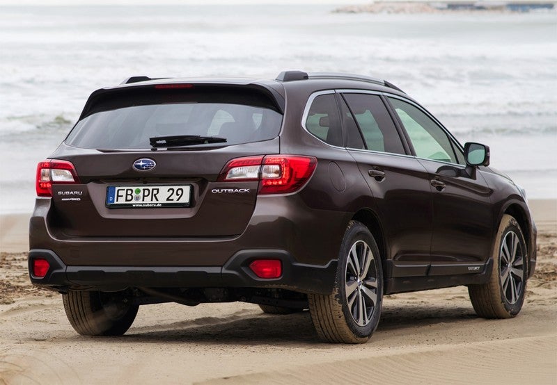 Outback 2.5i Executive Plus S Black Edition CVT