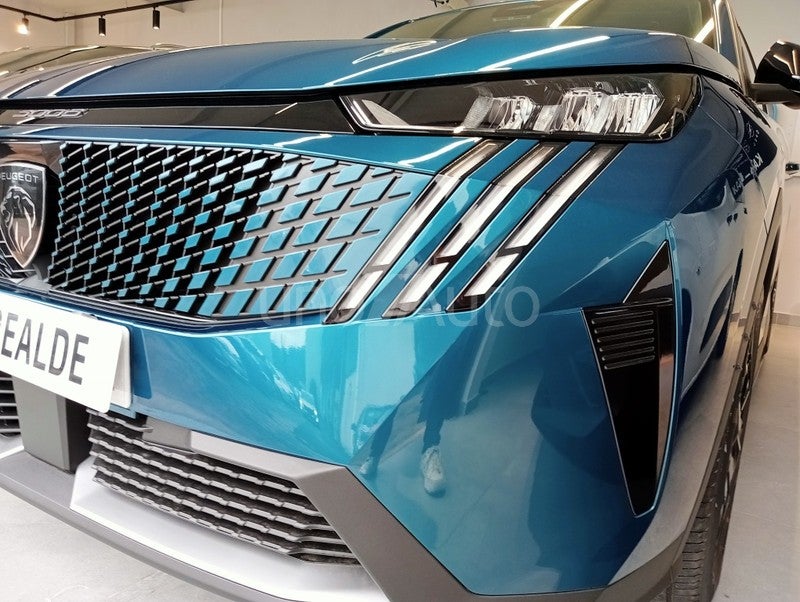 3008 Hybrid Allure eDCS6 145