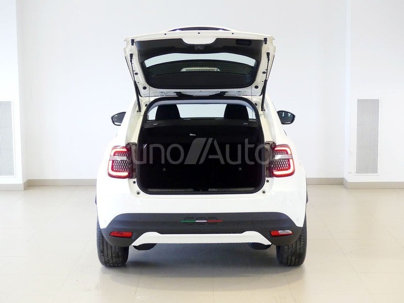 e RED 54kwh 115kw (156cv)